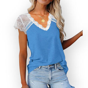 Coeur de Vague Blue Lace V Neck Top Large NWT